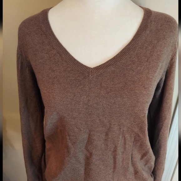 👽 h&m‎ basics brown v-neck  sweater - Picture 1 of 5